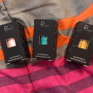 Eye Glitter blue pink yellow